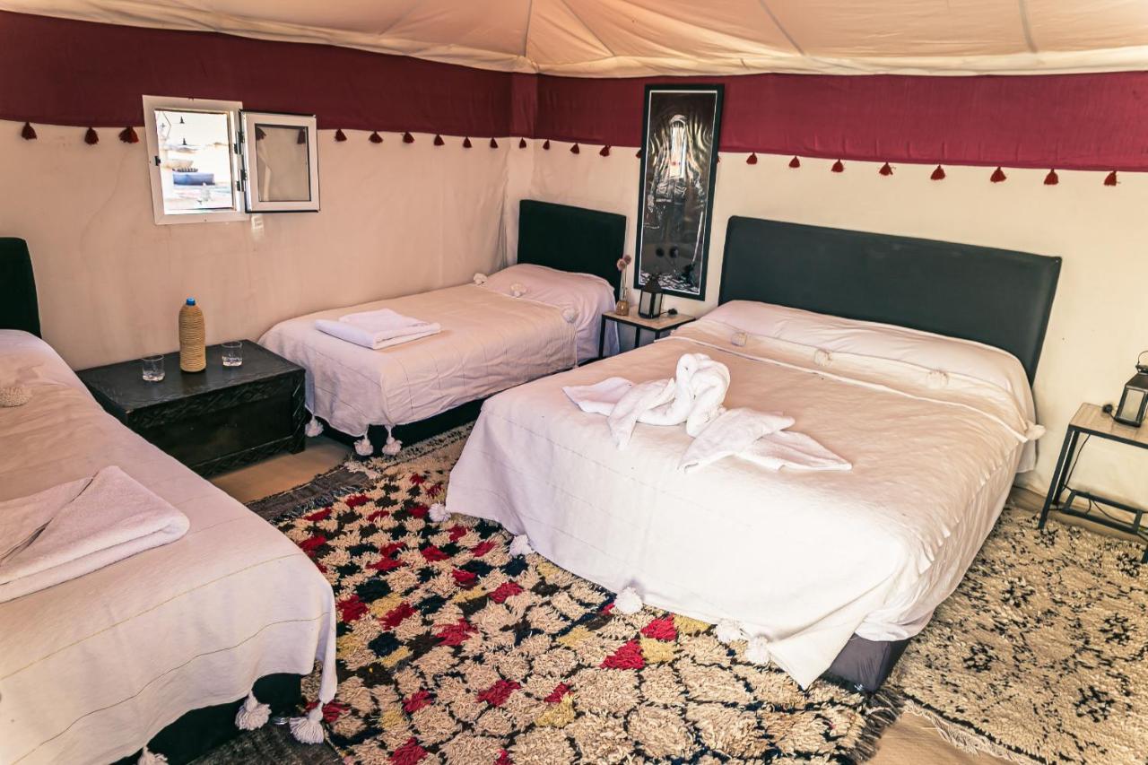 ホテルPrestigious Camp メルズーガ エクステリア 写真