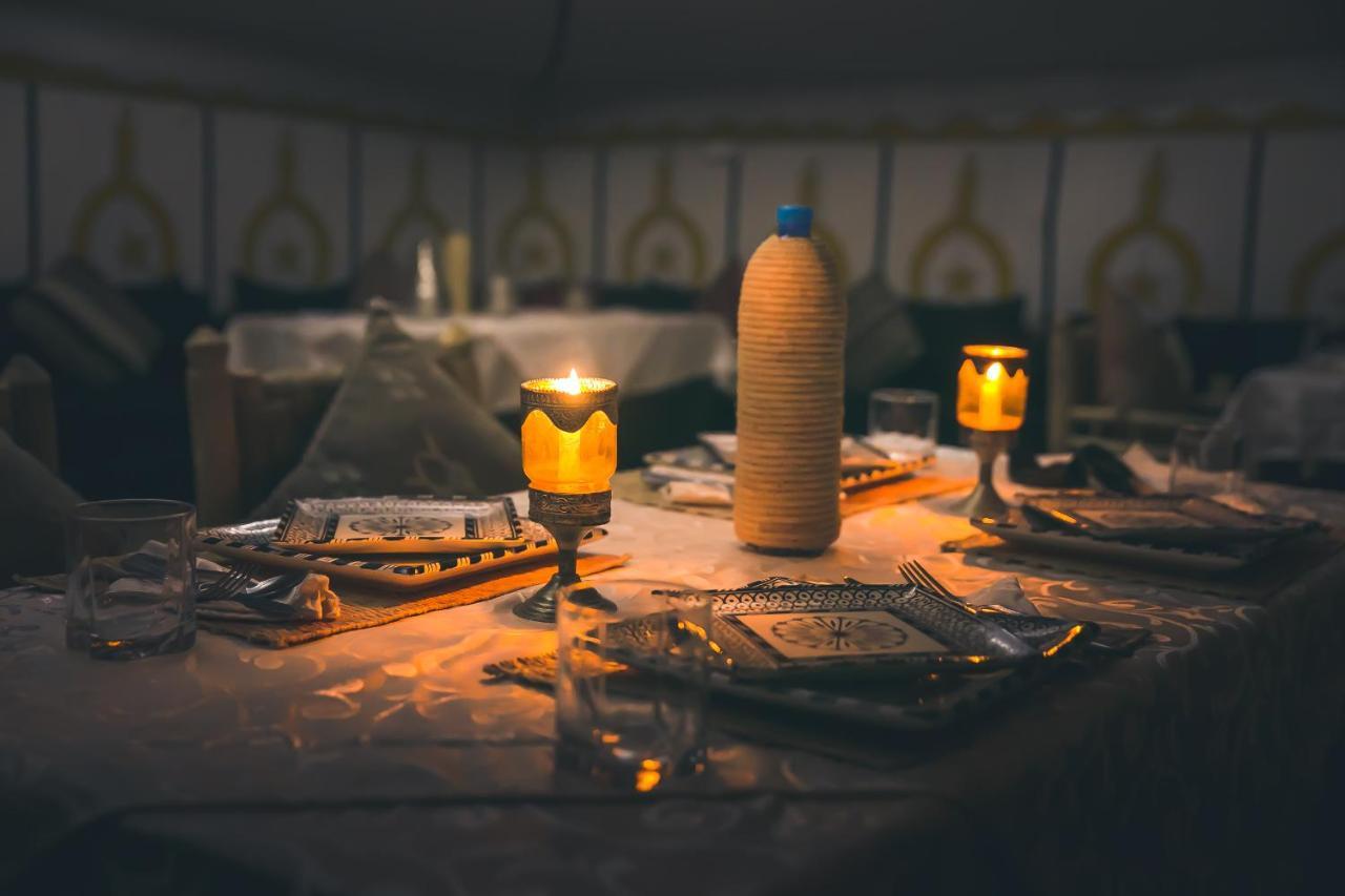 ホテルPrestigious Camp メルズーガ エクステリア 写真