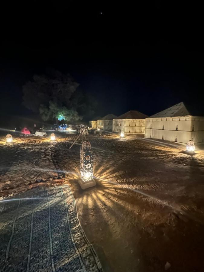 ホテルPrestigious Camp メルズーガ エクステリア 写真