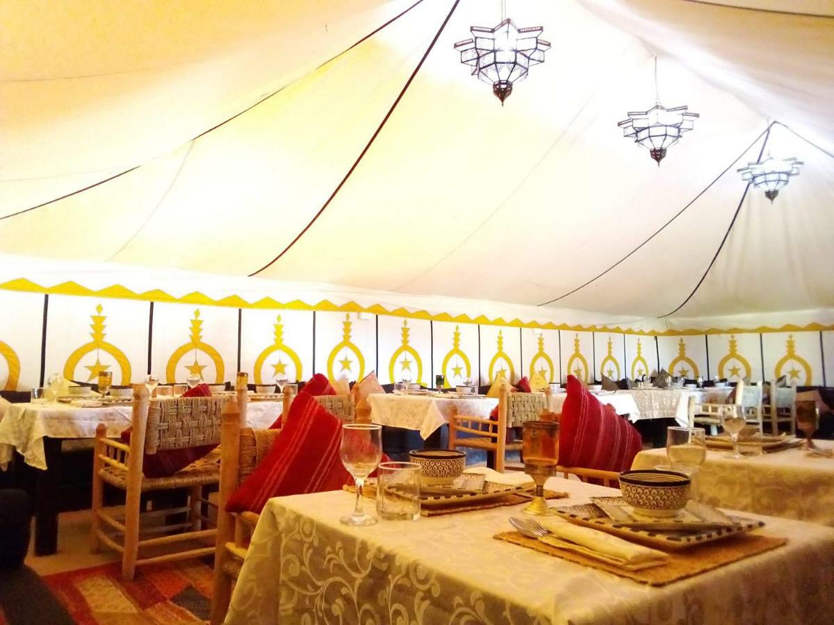 ホテルPrestigious Camp メルズーガ エクステリア 写真
