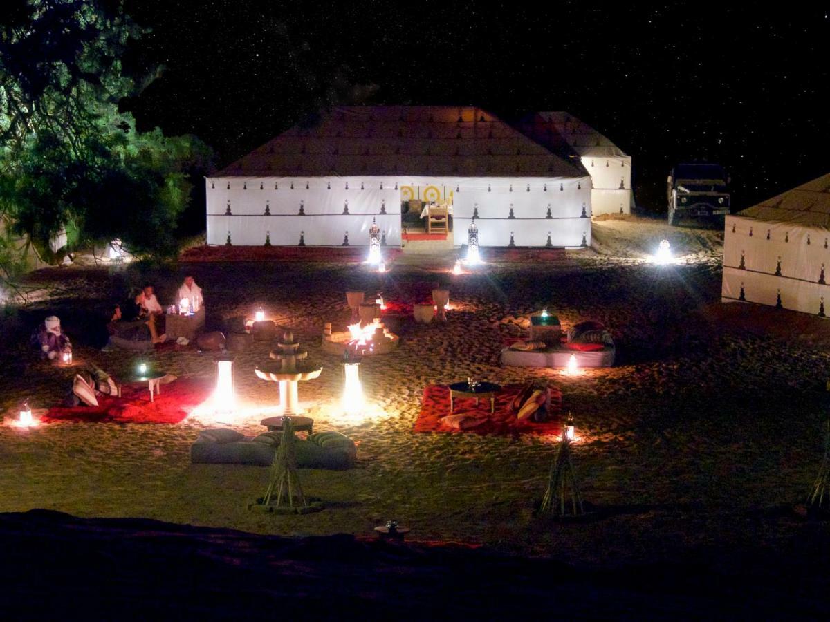 ホテルPrestigious Camp メルズーガ エクステリア 写真