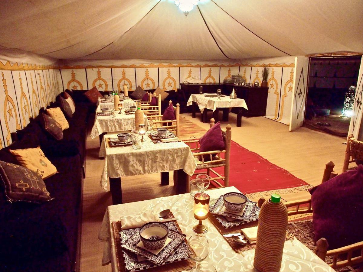 ホテルPrestigious Camp メルズーガ エクステリア 写真